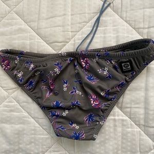 Jolyn “Midl” Bottom RARE print!